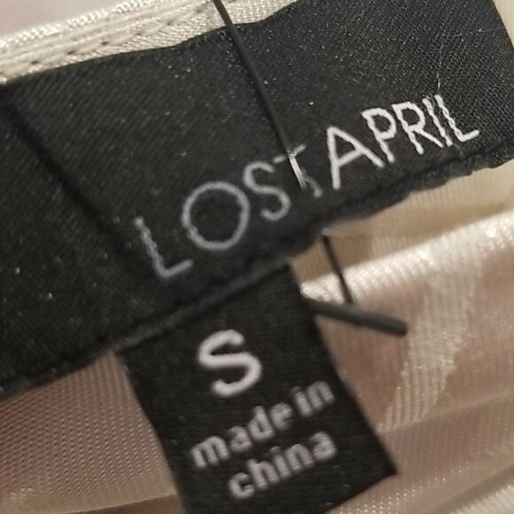 Stile Silky Bone Cowl Neck Cami Sz S NWT - Picture 7 of 7